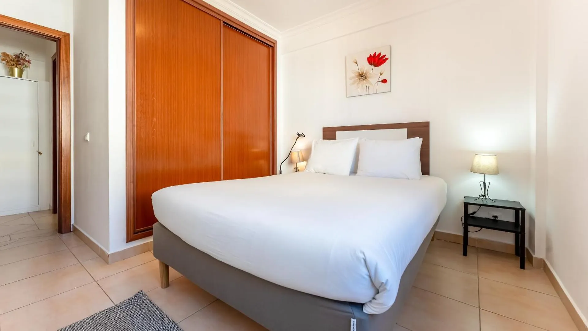 Sunny Retreat With Pool And Balcony By Lovelystay Albufeira 0*,
